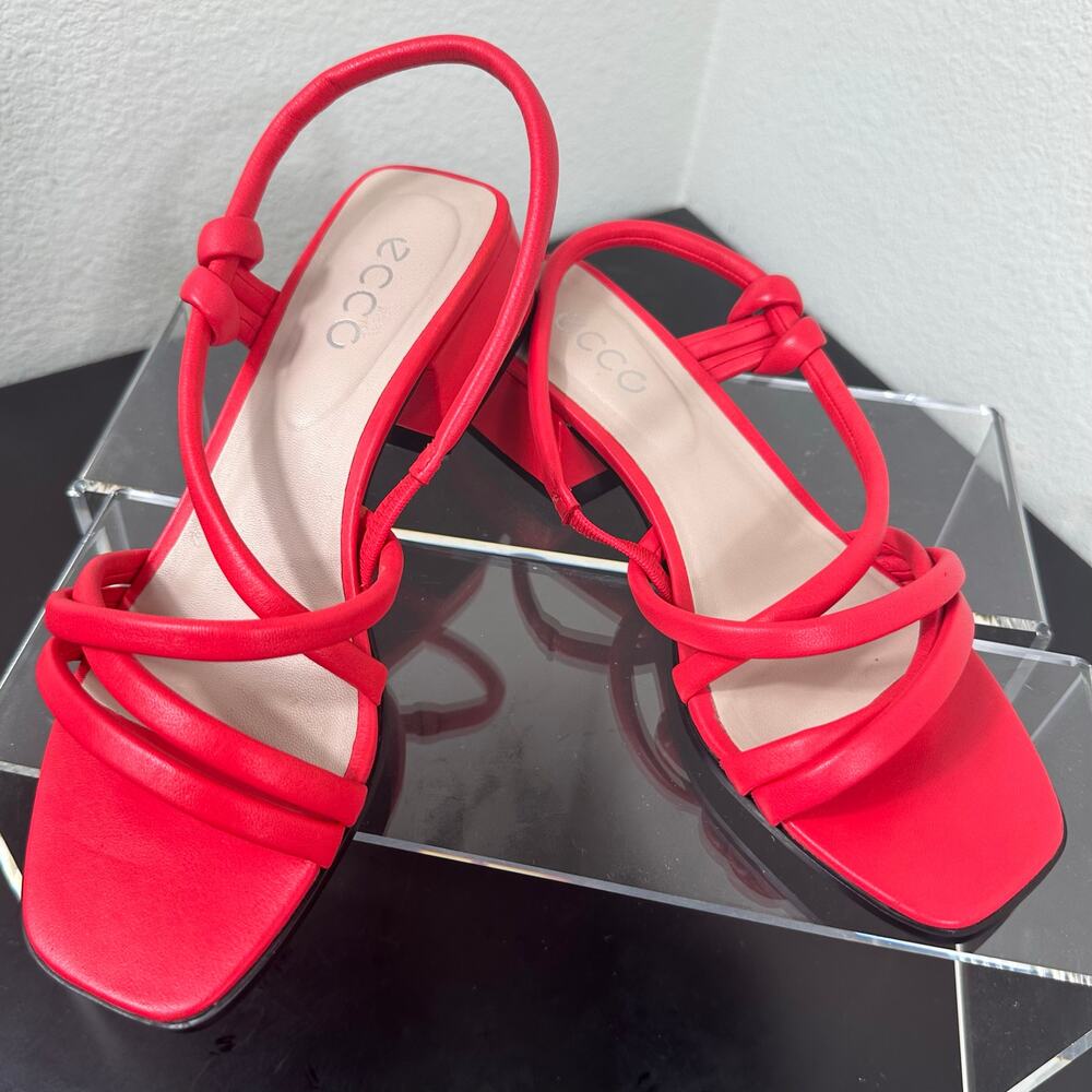 ECCO Elevate Red Square Toe Strappy Heel Sandals Women’s 6.5 Block Heel 37 (EU)